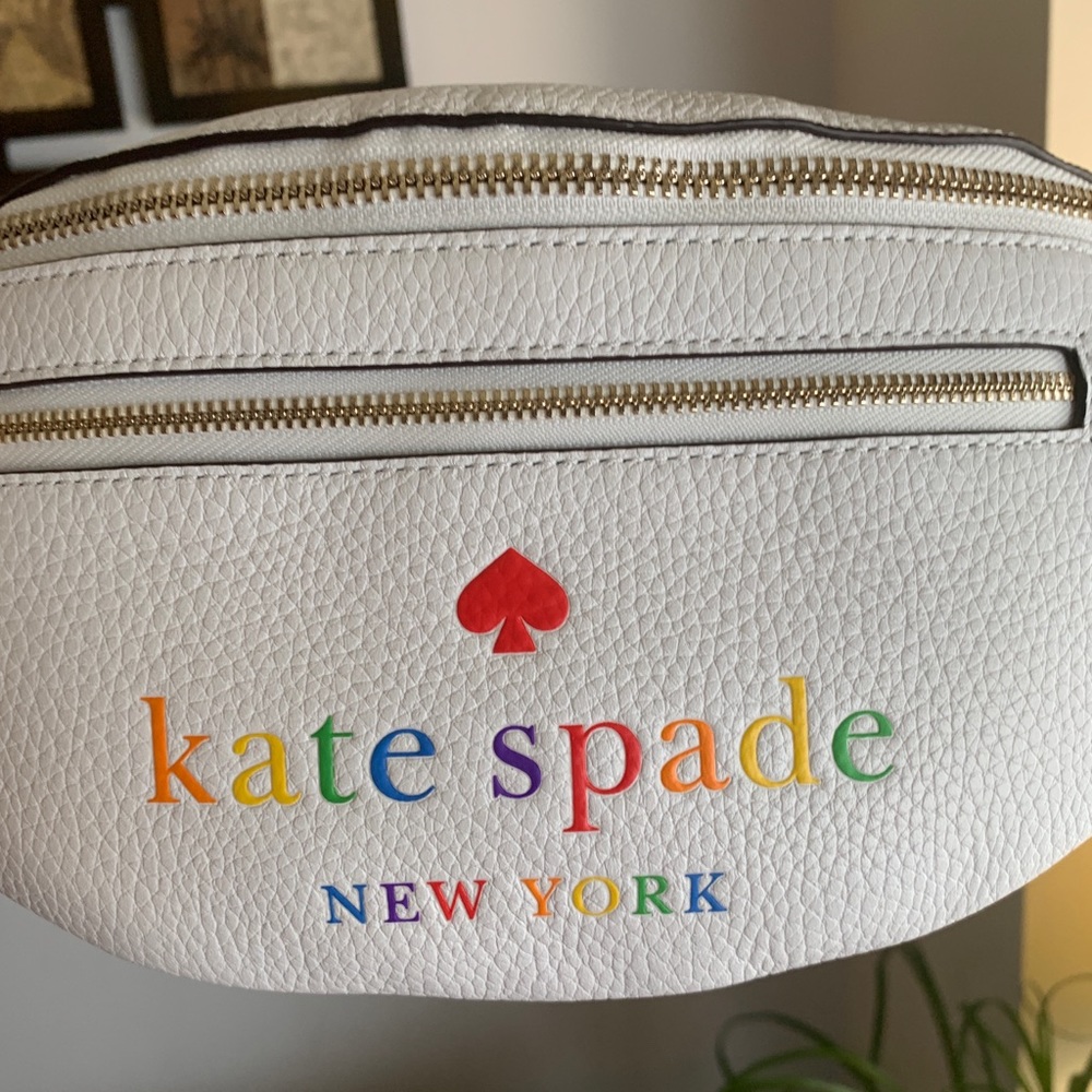 Authentic KATE SPADE pebbled leather logo 2 zips Beltbag - Picture 10 of 11